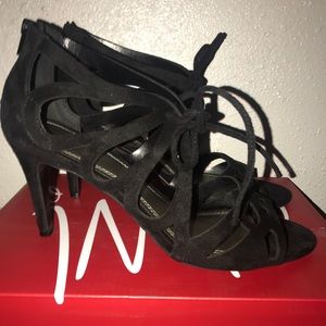 Women's IMPO suede tie up black heels size 7.5